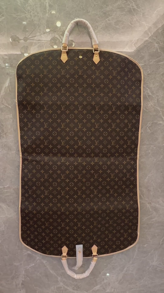 Louis Vuitton suit bag 20th century garment bag classic monogram canvas 80s