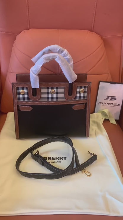 Burberry title tote